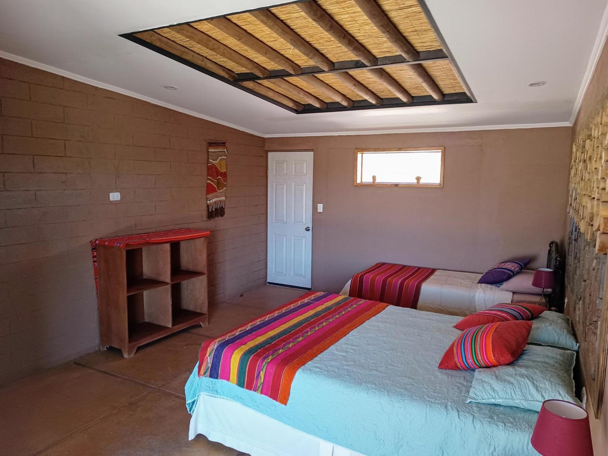 Tiunur Lodge Solor Екстериор снимка