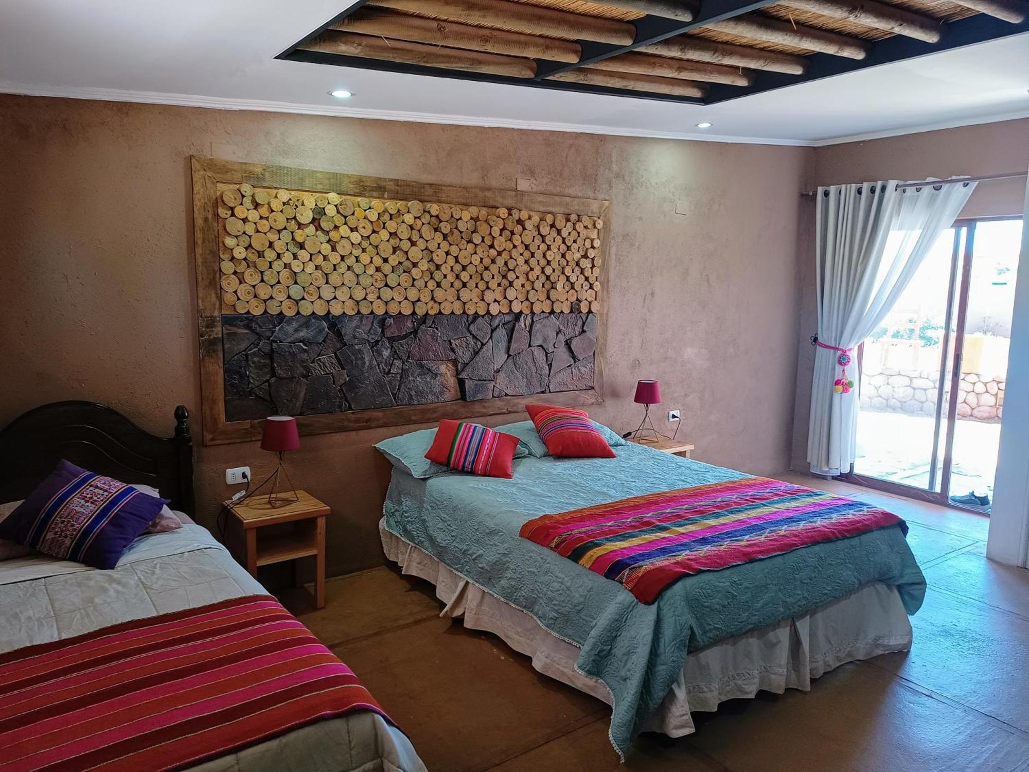 Tiunur Lodge Solor Екстериор снимка